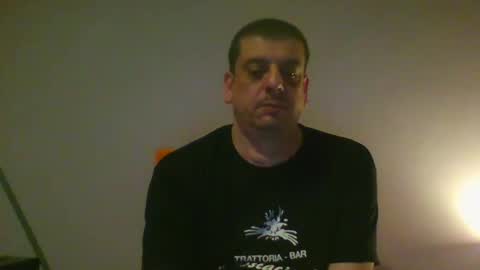 Snapshot of giaco1982 chatting on October 2025 03:07:02 AM samuel online show from October 2025 03:07:02 AM