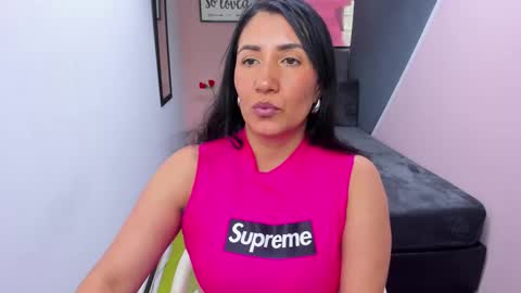 G I A  FOX online show from February 2025 03:49:02 PM