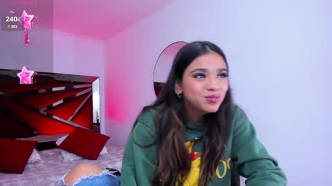 Gia  online show from January 2025 11:34:02 PM