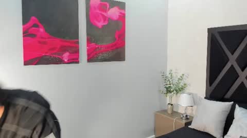 Snapshot of gian_rossii chatting on June 2026 11:13:02 AM GIAN online show from June 2026 11:13:02 AM