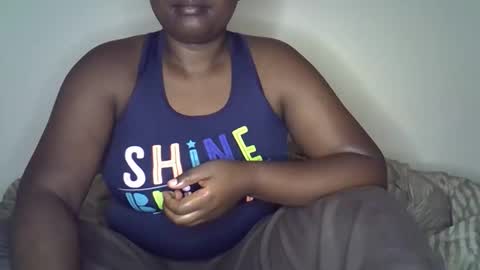 Giannah online show from October 2025 01:25:02 AM