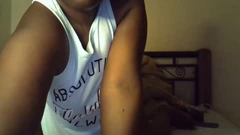 Giannah online show from October 2025 08:31:01 PM