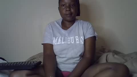 Giannah online show from November 2025 05:28:02 AM