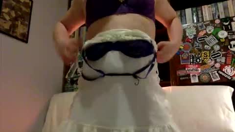 Snapshot of giannispr1998 chatting on March 2026 06:47:02 PM Horny Sissy online show from March 2026 06:47:02 PM
