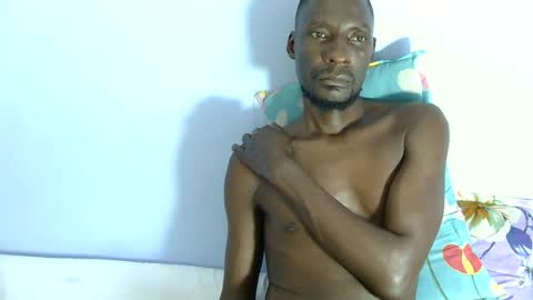 giant_couple online show from July 2026 03:31:02 AM