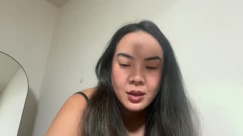 Snapshot of giathelibra chatting on September 2025 07:35:02 PM giathelibra online show from September 2025 07:35:02 PM