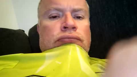 giddyup2222222 online show from April 2026 09:46:01 PM