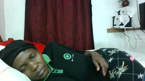 Snapshot of gift2030 chatting on September 2025 06:44:01 PM gift2030 online show from September 2025 06:44:01 PM