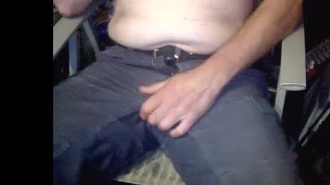 Snapshot of giftedbiker11 chatting on October 2025 05:48:01 AM giftedbiker online show from October 2025 05:48:01 AM