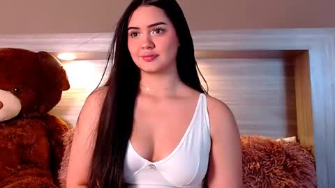 gigi wilden online show from March 2025 05:28:01 PM