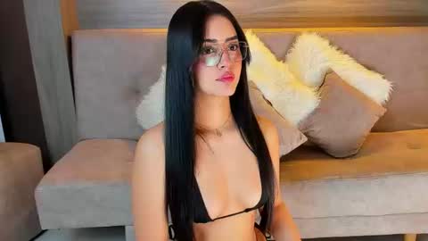 gigi wilden online show from September 2025 02:18:01 PM