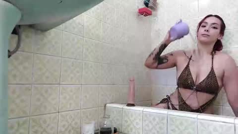 gigifaku online show from January 2025 06:57:02 PM