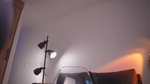 GIGI online show from October 2025 06:52:02 PM