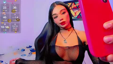 Snapshot of gigitremblay chatting on June 2026 05:00:01 AM gigitremblay online show from June 2026 05:00:01 AM