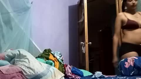 gigixox3 online show from December 2025 09:24:02 PM