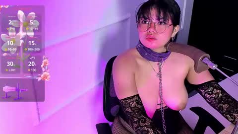 Snapshot of giiabloom chatting on February 2025 02:55:02 AM giia online show from February 2025 02:55:02 AM