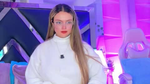 Giigii online show from February 2026 05:36:01 PM