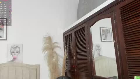 Snapshot of giiny_ chatting on July 2026 03:44:02 AM pamela online show from July 2026 03:44:02 AM