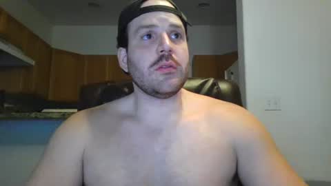 Snapshot of gildedsins1 chatting on January 2025 02:23:01 AM WildBoyVibes online show from January 2025 02:23:01 AM