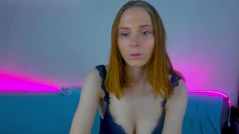 Gina online show from October 2025 11:30:01 AM