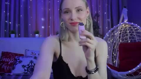 Gina online show from March 2026 01:43:02 AM