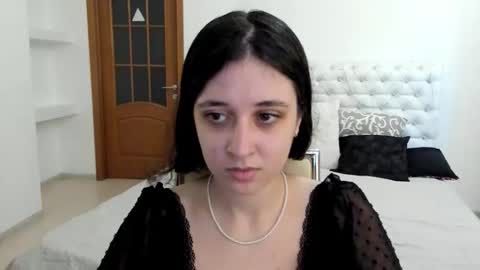 Kate online show from September 2025 08:03:01 AM