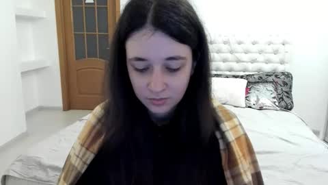 Kate online show from October 2025 08:58:01 AM