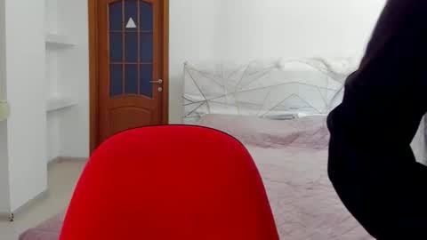 Kate online show from April 2026 09:01:01 AM