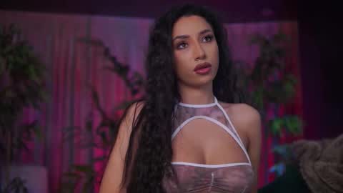 Gina online show from February 2026 08:15:01 PM