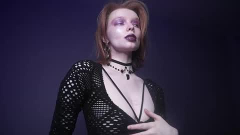        im expecting 350 thumbs up on my altar   online show from February 2025 10:09:02 PM