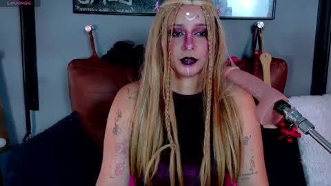 Ginger online show from April 2026 07:58:02 PM