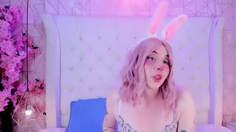     online show from April 2026 08:46:01 PM