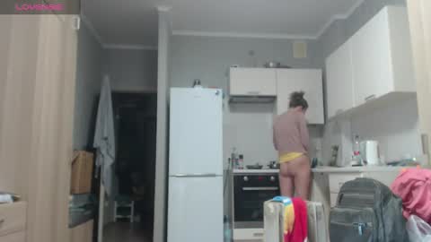 Snapshot of gingermak chatting on December 2024 04:34:02 AM Michelle online show from December 2024 04:34:02 AM