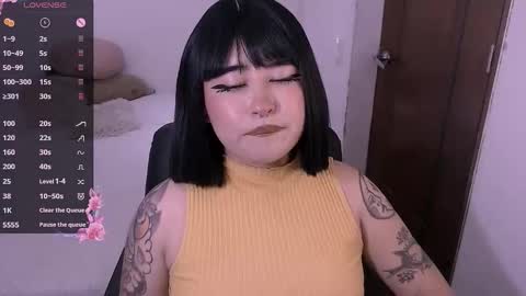 ginmeowuwu online show from November 2025 09:58:01 PM