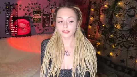 Ginny online show from September 2025 05:23:01 PM