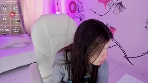 Kendall online show from December 2025 01:08:01 PM