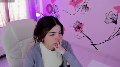 Kendall online show from April 2026 01:05:02 PM