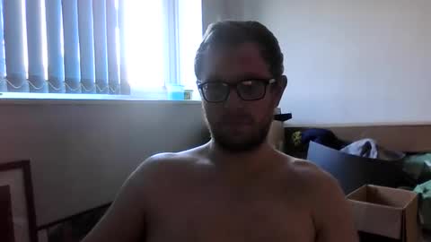 Snapshot of ginwood chatting on April 2026 06:57:01 AM ginwood online show from April 2026 06:57:01 AM