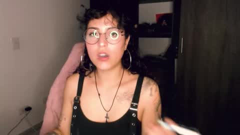 Snapshot of giny_bean chatting on February 2026 01:06:02 AM giny_bean online show from February 2026 01:06:02 AM