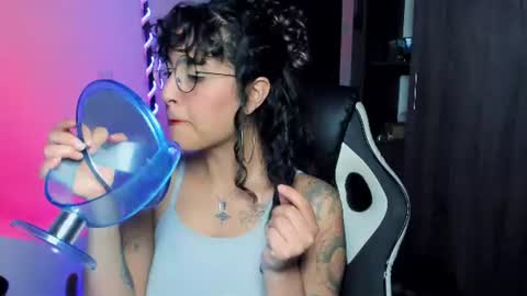 Snapshot of giny_bean chatting on June 2026 02:36:02 AM giny_bean online show from June 2026 02:36:02 AM