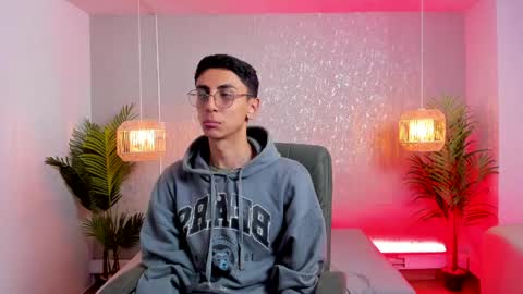 Gio Carangi online show from March 2026 03:28:01 AM