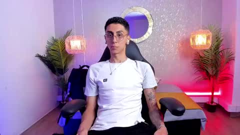 Snapshot of gio_carangi chatting on April 2026 03:22:01 AM Gio Carangi online show from April 2026 03:22:01 AM