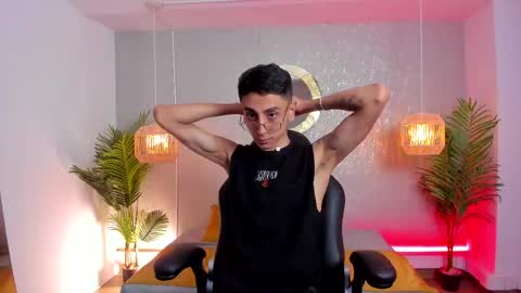 Snapshot of gio_carangi chatting on May 2026 02:50:02 AM Gio Carangi online show from May 2026 02:50:02 AM