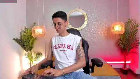 Snapshot of gio_carangi chatting on May 2026 04:51:01 AM Gio Carangi online show from May 2026 04:51:01 AM