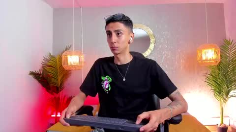 Snapshot of gio_carangi chatting on May 2026 02:53:02 AM Gio Carangi online show from May 2026 02:53:02 AM