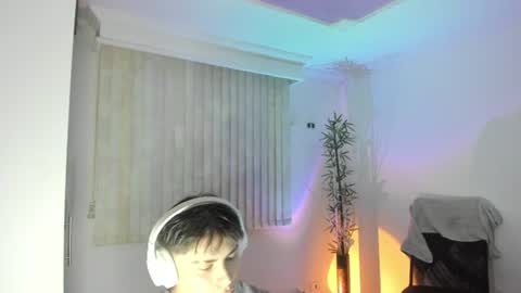 Snapshot of gio_russo chatting on July 2026 12:26:01 AM GioRusso online show from July 2026 12:26:01 AM