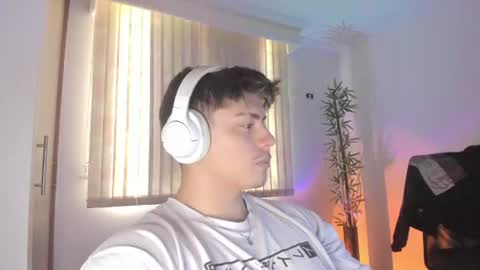 Snapshot of gio_russo chatting on July 2026 06:00:01 PM GioRusso online show from July 2026 06:00:01 PM
