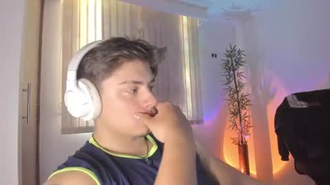 Snapshot of gio_russo chatting on July 2026 06:17:01 PM GioRusso online show from July 2026 06:17:01 PM