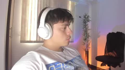 Snapshot of gio_russo chatting on August 2026 04:53:01 PM GioRusso online show from August 2026 04:53:01 PM