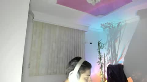 Snapshot of gio_russo chatting on August 2026 12:24:02 AM GioRusso online show from August 2026 12:24:02 AM